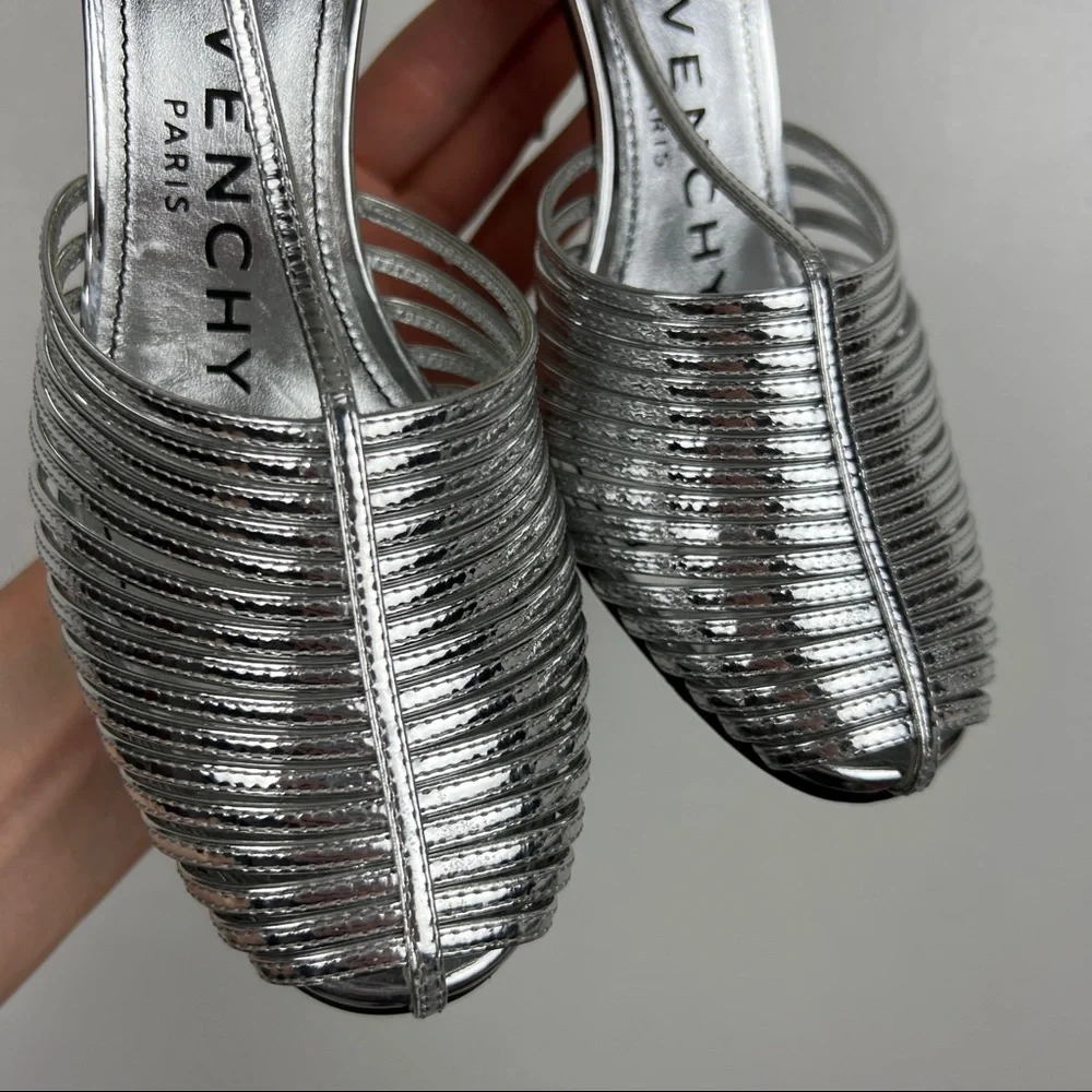 Givenchy Silver Metallic T-Strap Heeled Sandals - Picture 7 of 12